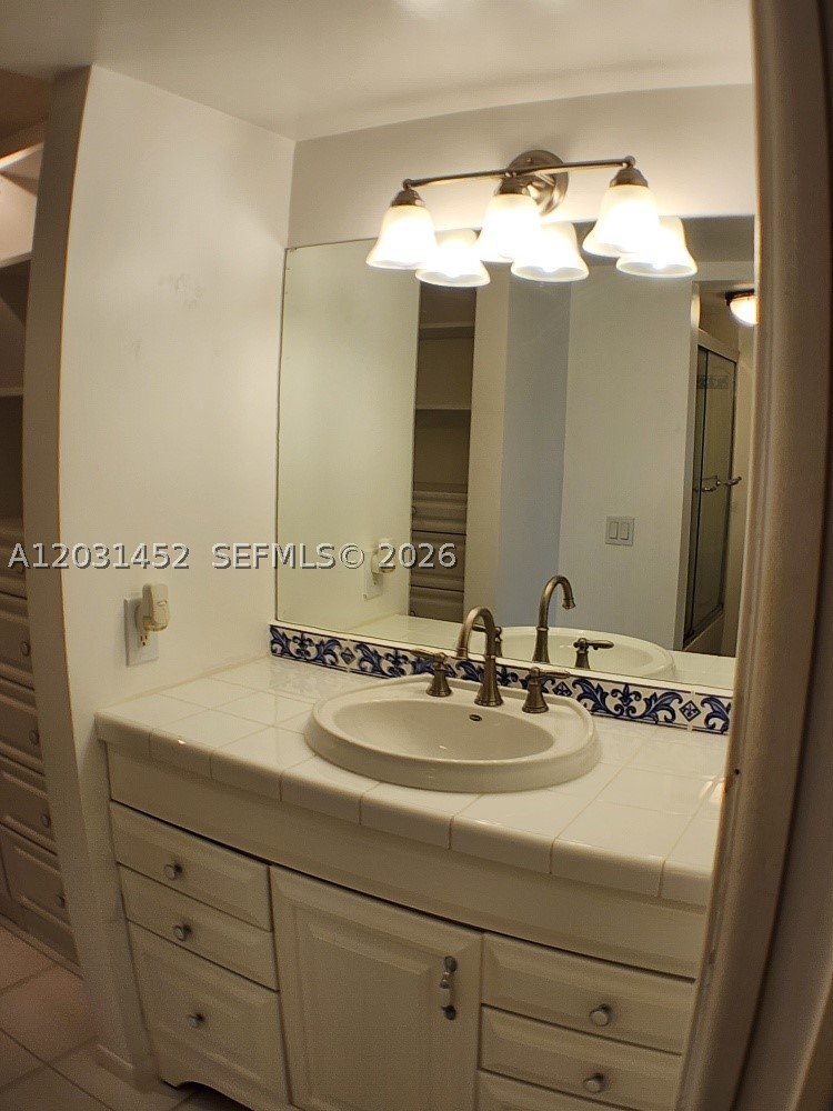 1301 River Reach Dr #106, Fort Lauderdale FL 33315