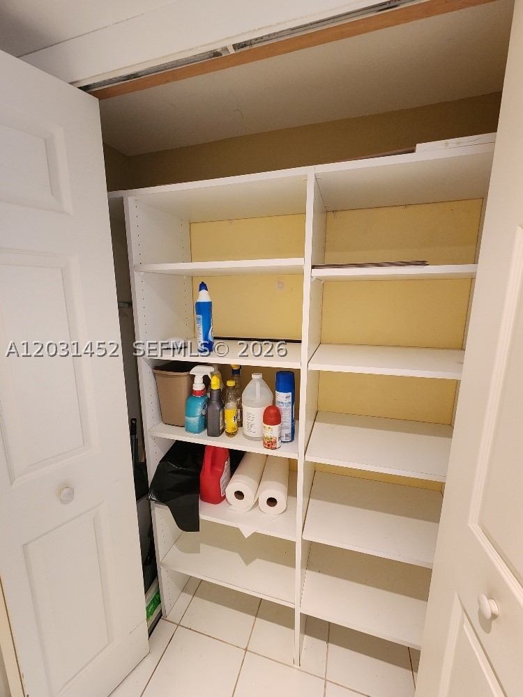 1301 River Reach Dr #106, Fort Lauderdale FL 33315