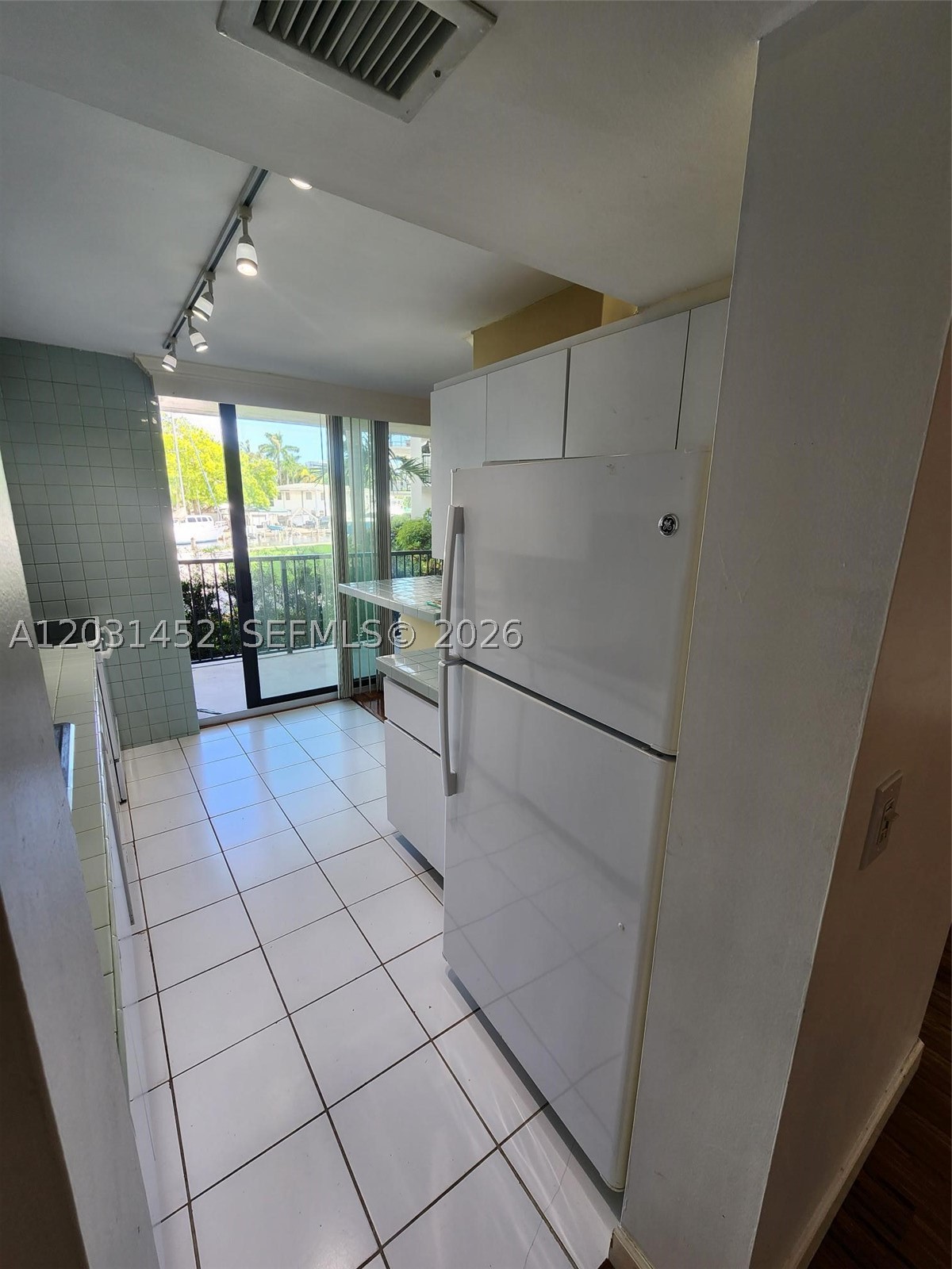 1301 River Reach Dr #106, Fort Lauderdale FL 33315