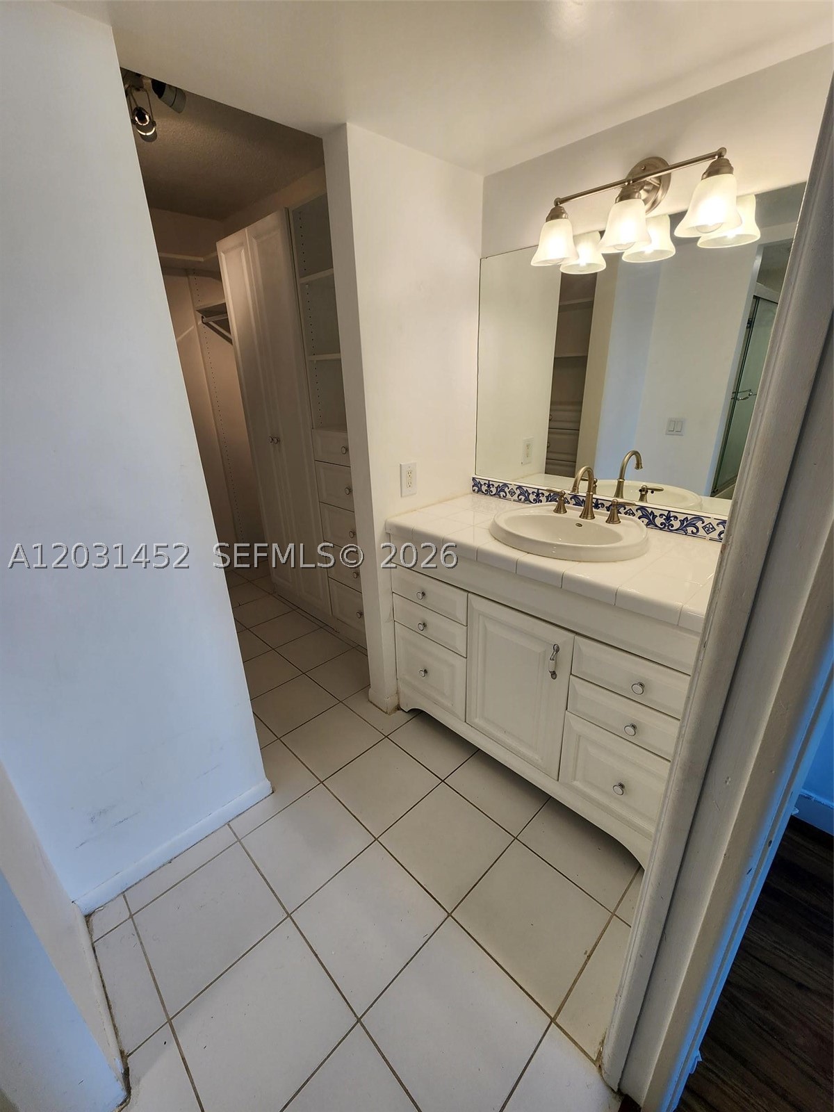 1301 River Reach Dr #106, Fort Lauderdale FL 33315