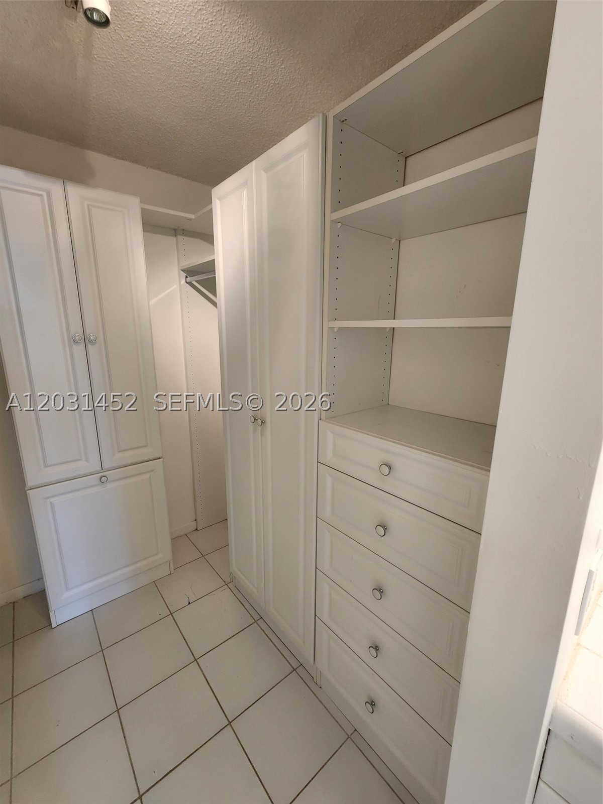 1301 River Reach Dr #106, Fort Lauderdale FL 33315