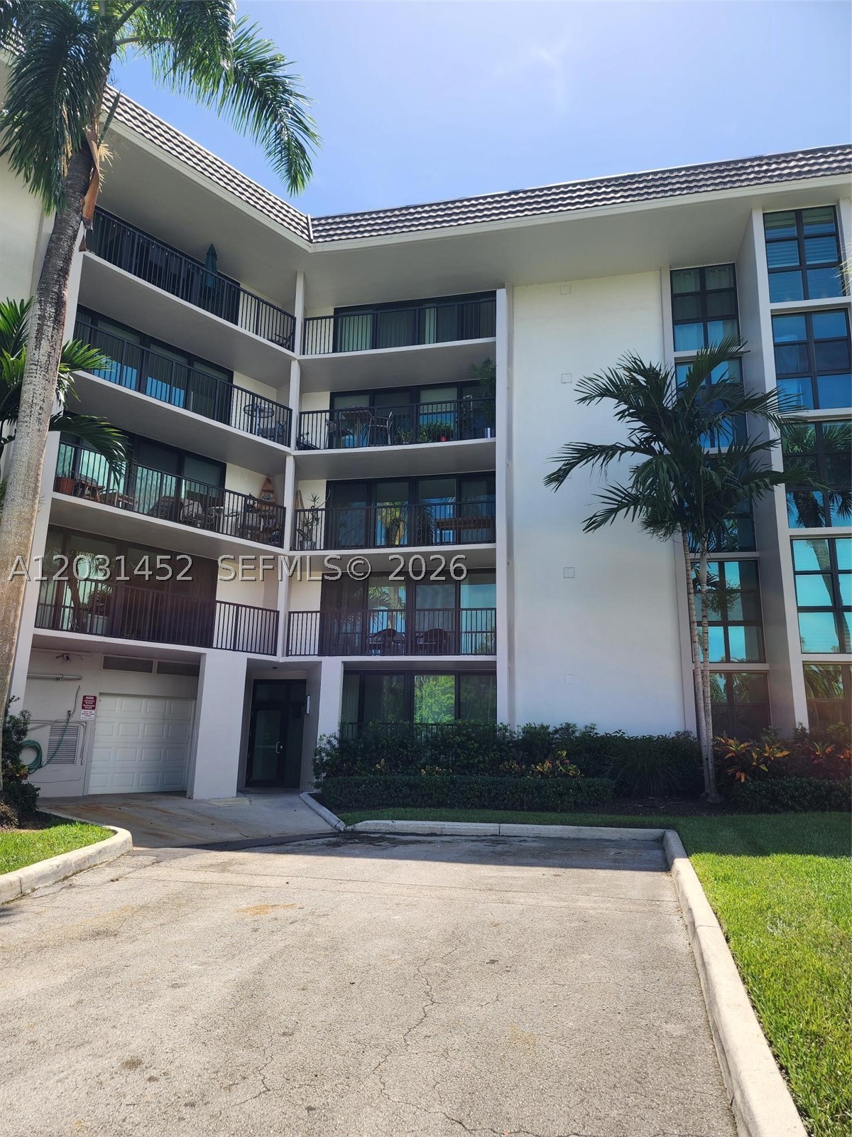1301 River Reach Dr #106, Fort Lauderdale FL 33315