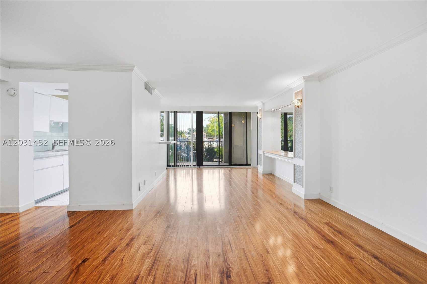 1301 River Reach Dr #106, Fort Lauderdale FL 33315