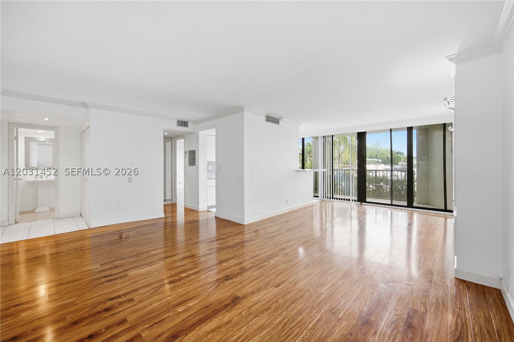 1301 River Reach Dr #106, Fort Lauderdale FL 33315