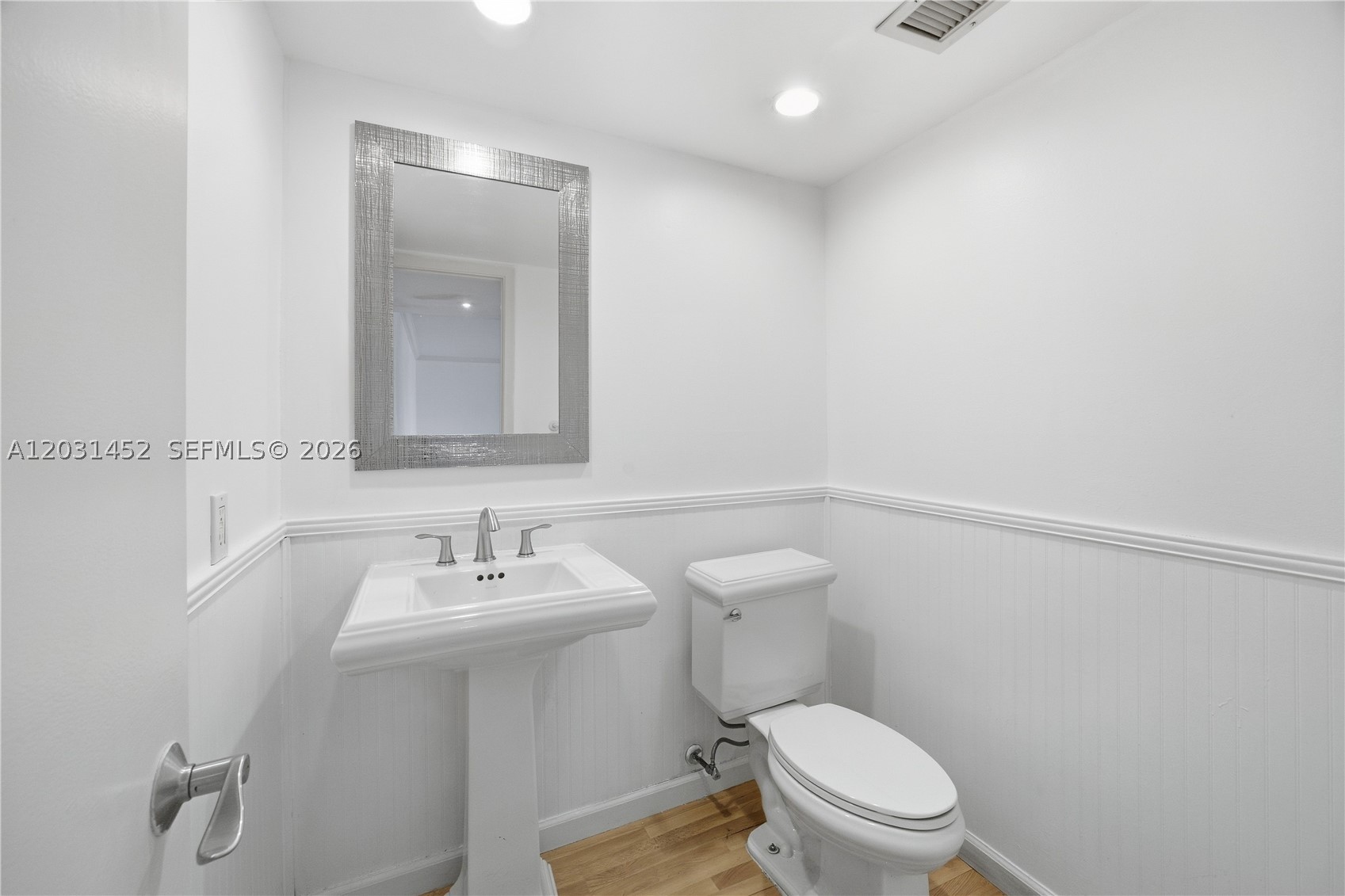 1301 River Reach Dr #106, Fort Lauderdale FL 33315