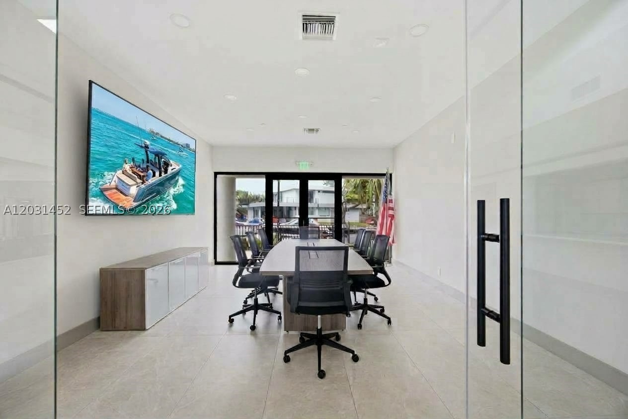 1301 River Reach Dr #106, Fort Lauderdale FL 33315