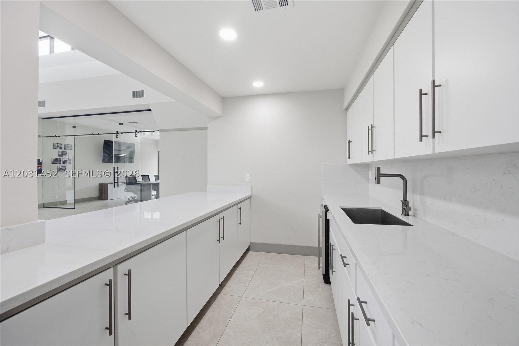 1301 River Reach Dr #106, Fort Lauderdale FL 33315