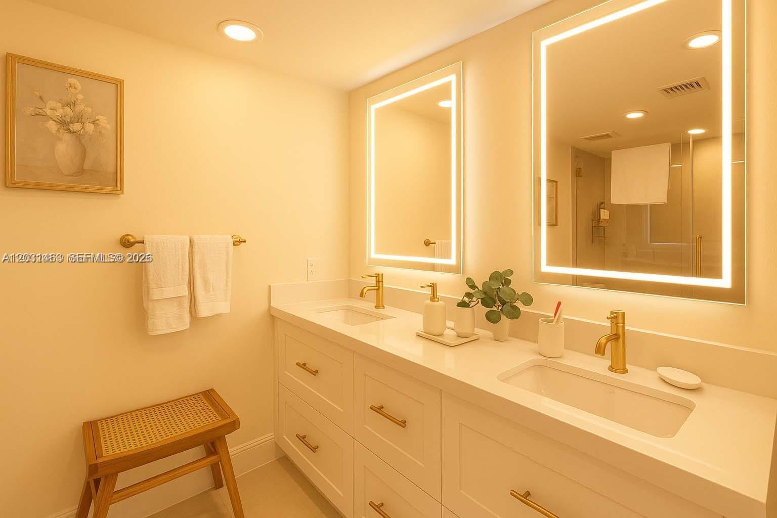 8877 Collins Ave #PH-8, Surfside FL 33154