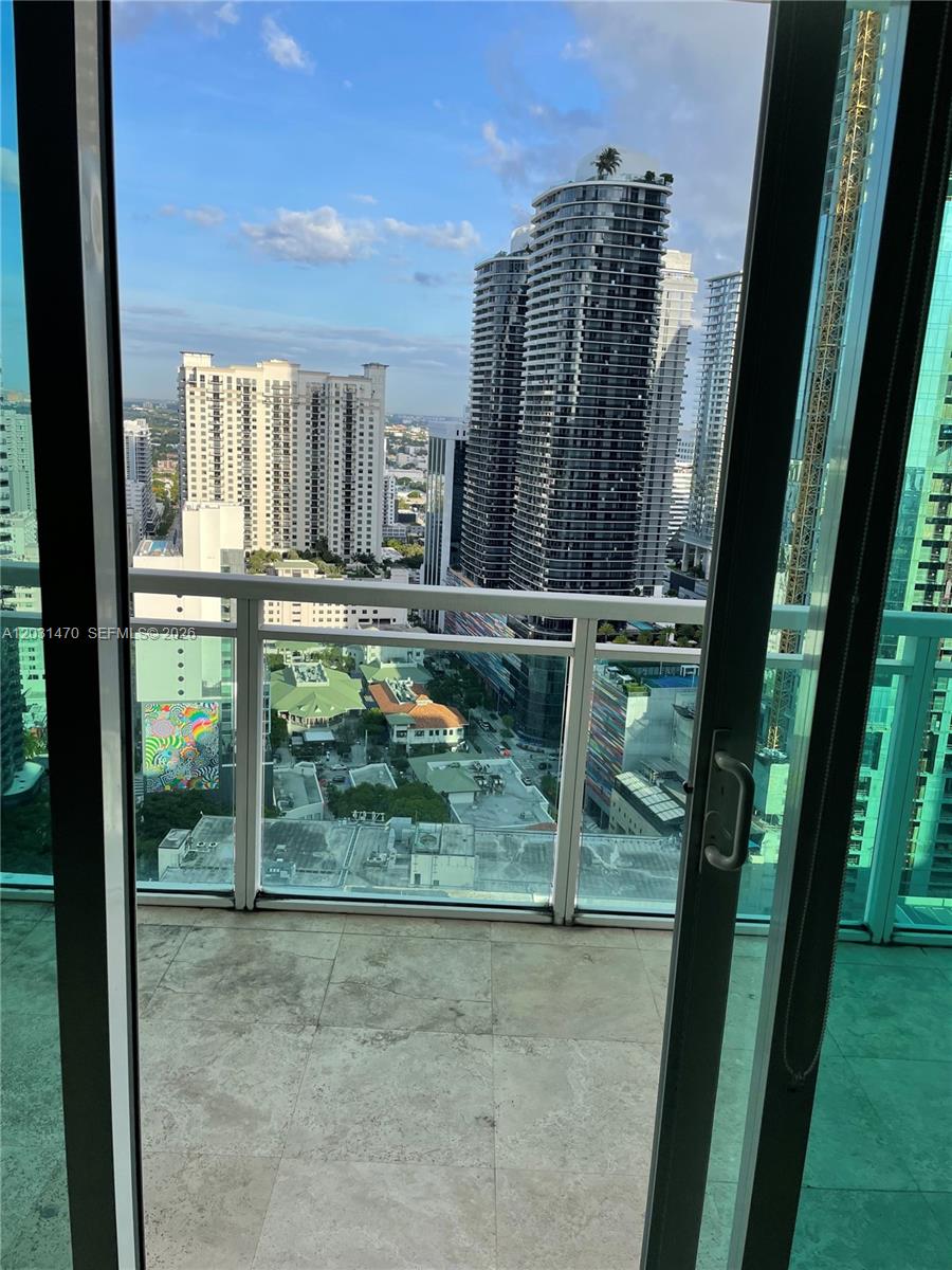 Miami FL 33131 - A12031470
