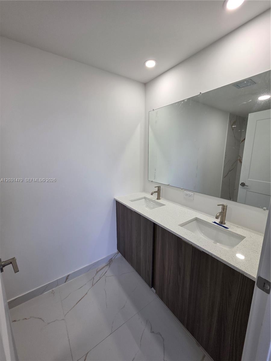 1305 NW 4th Ter #1305, Florida City FL 33034