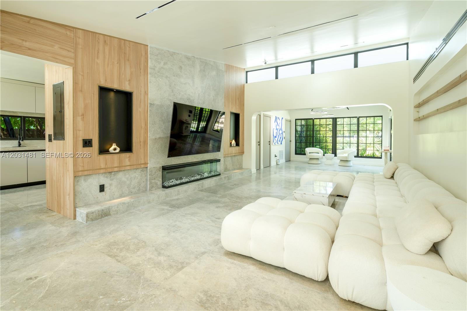 7850 Hawthorne Ave, Miami Beach FL 33141