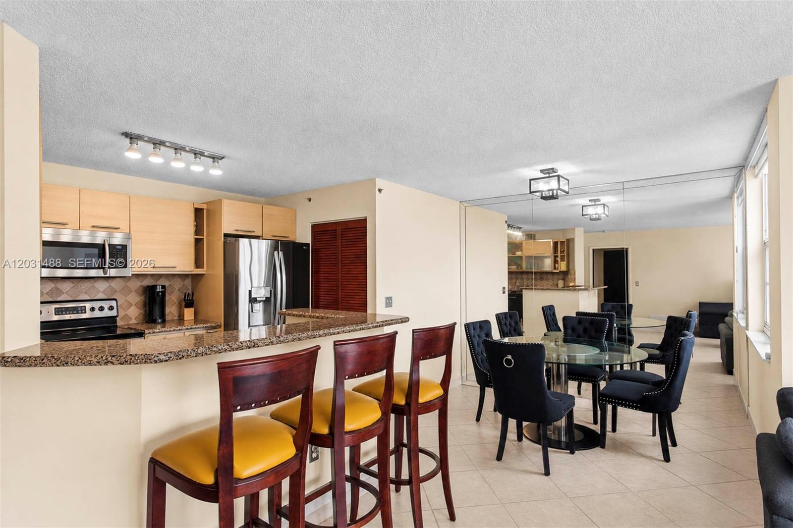 19701 E Country Club Dr #5604, Aventura FL 33180