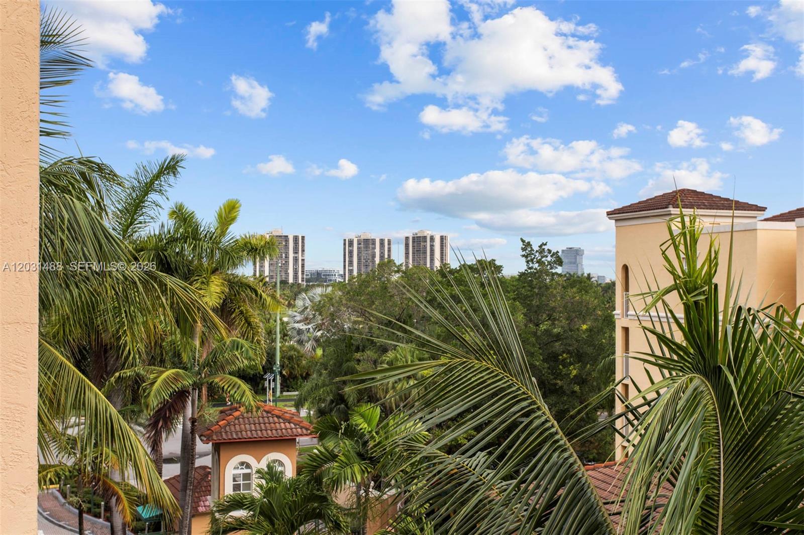 19701 E Country Club Dr #5604, Aventura FL 33180