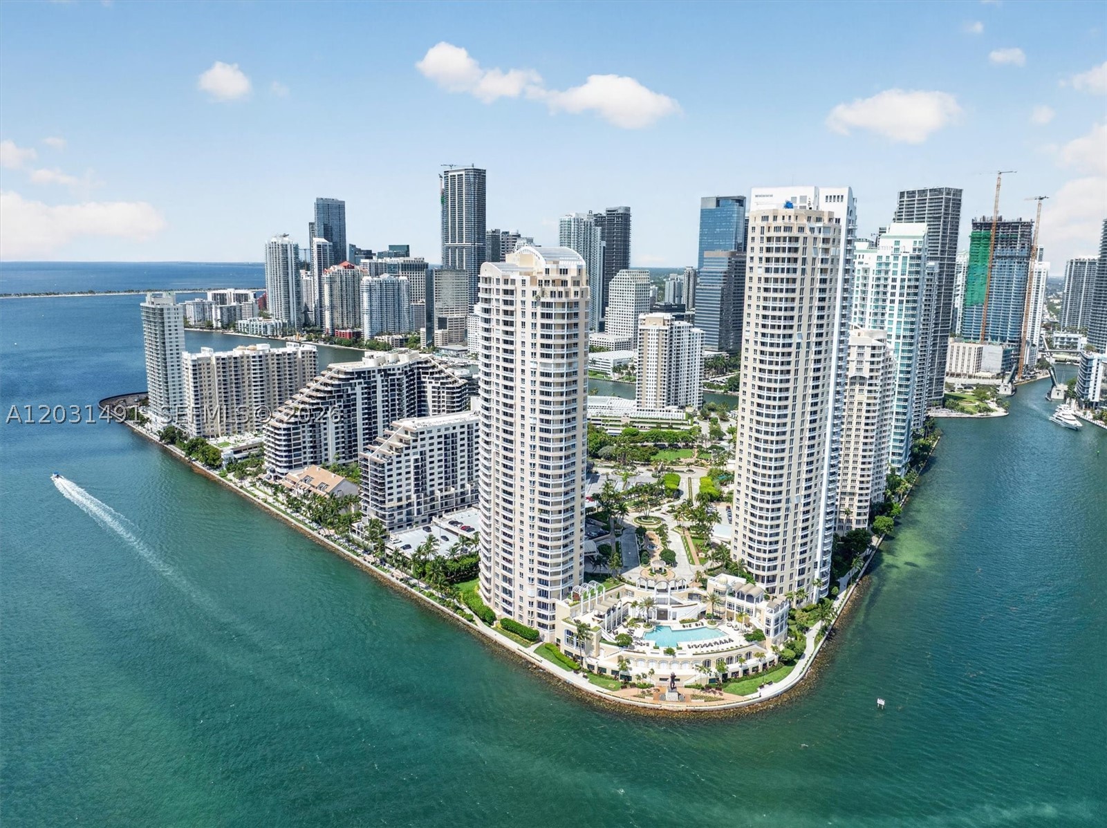 848 Brickell Key Dr #3402, Miami FL 33131