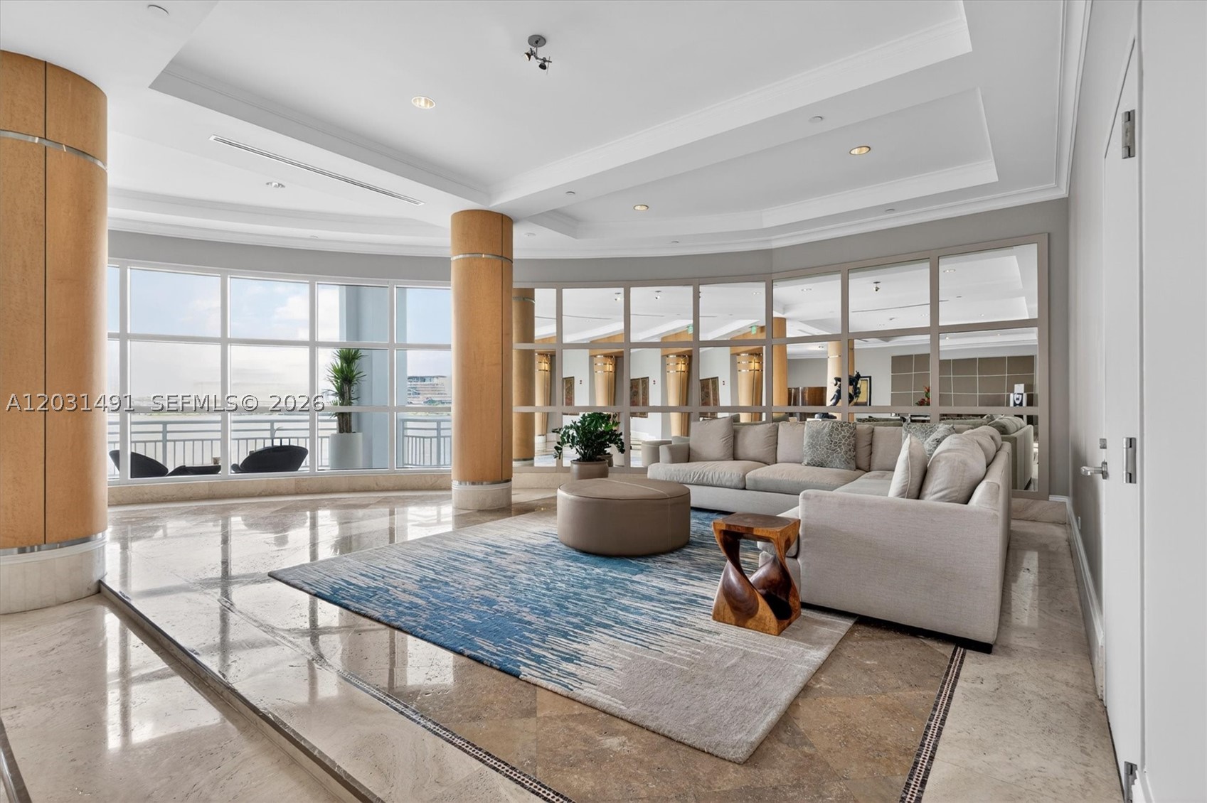 848 Brickell Key Dr #3402, Miami FL 33131