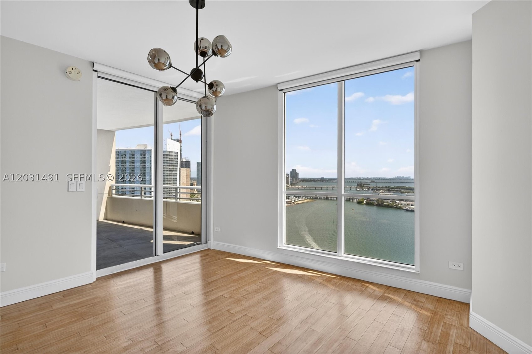 848 Brickell Key Dr #3402, Miami FL 33131