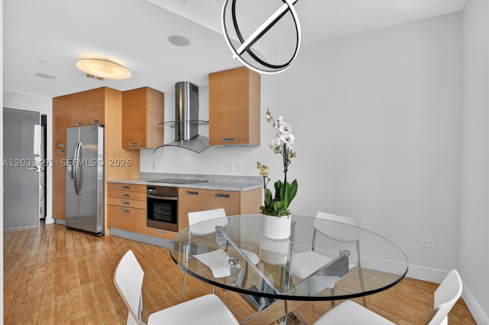 848 Brickell Key Dr #3402, Miami FL 33131