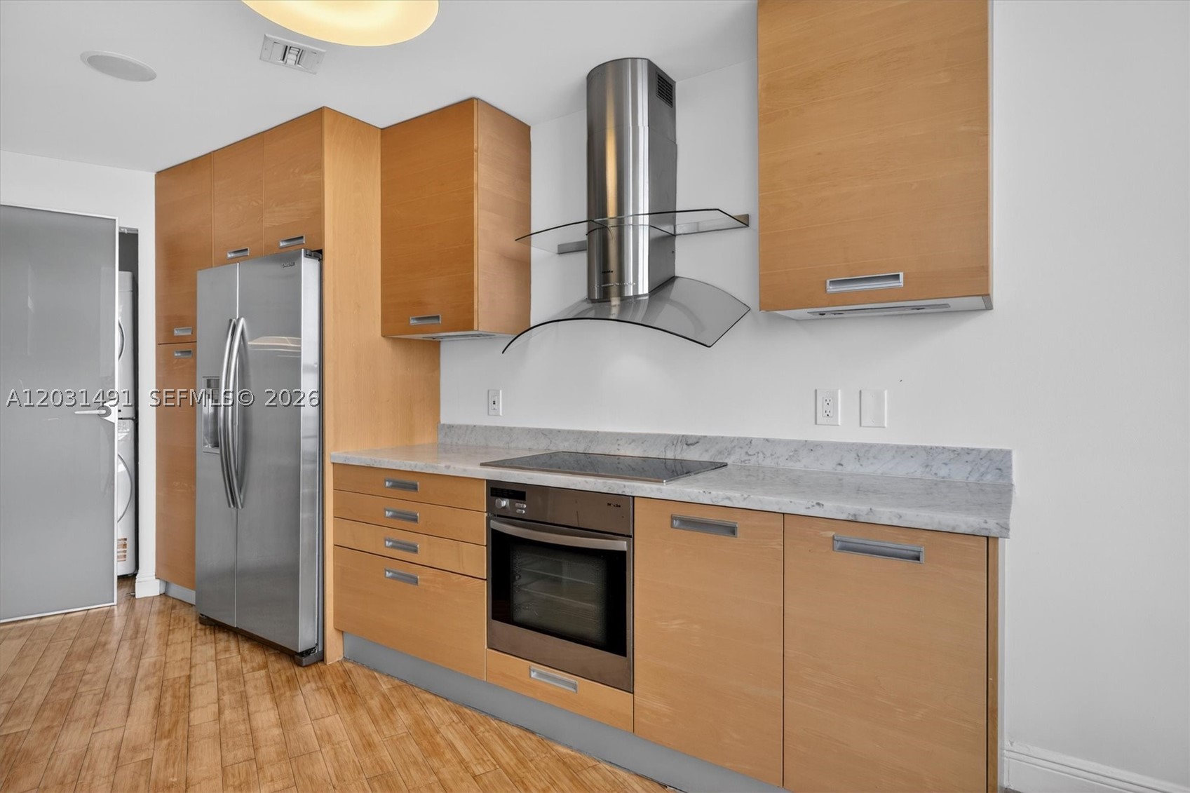848 Brickell Key Dr #3402, Miami FL 33131