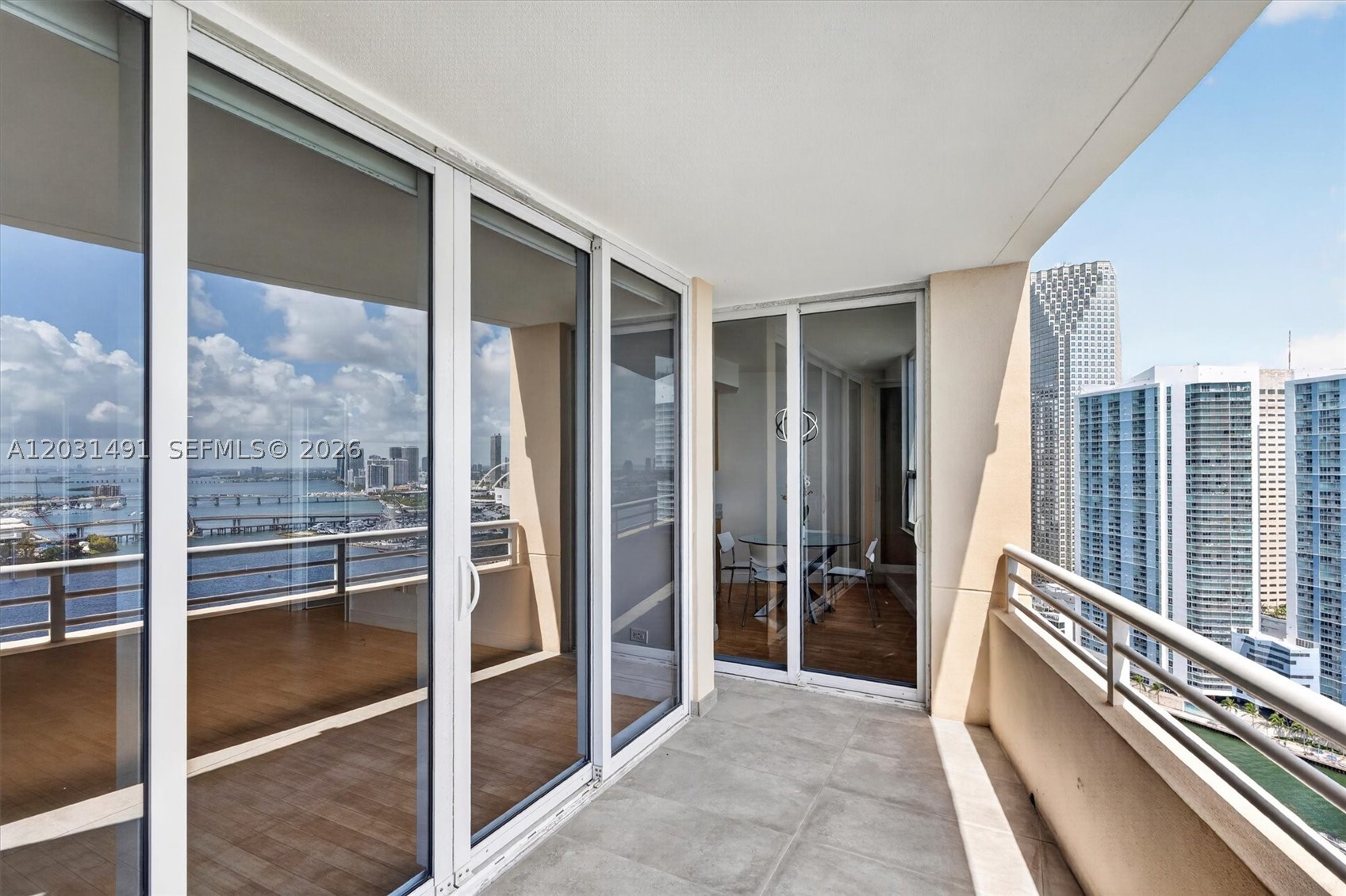 848 Brickell Key Dr #3402, Miami FL 33131
