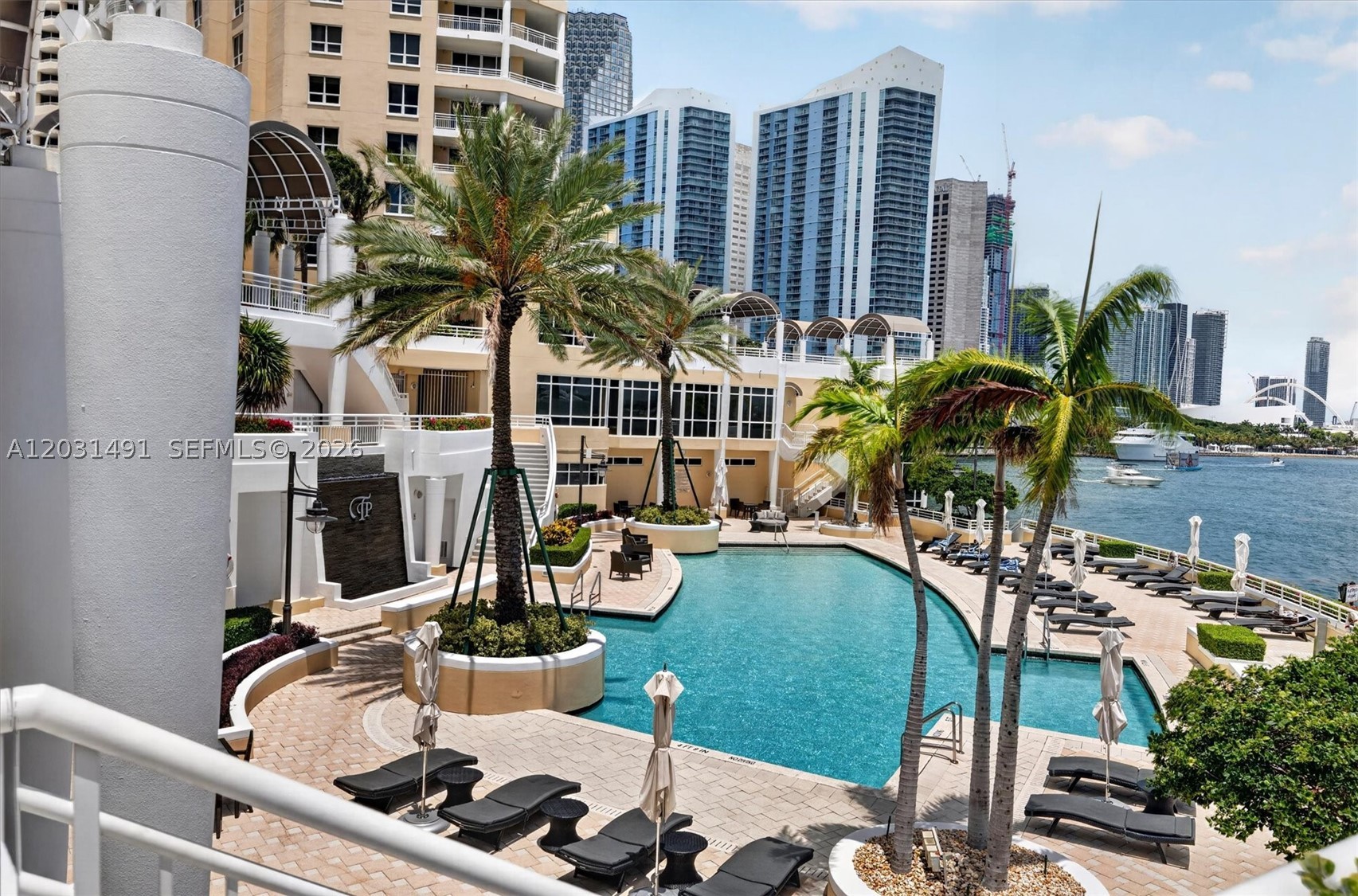 848 Brickell Key Dr #3402, Miami FL 33131