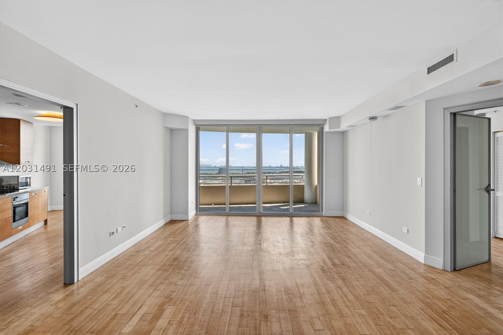 848 Brickell Key Dr #3402, Miami FL 33131