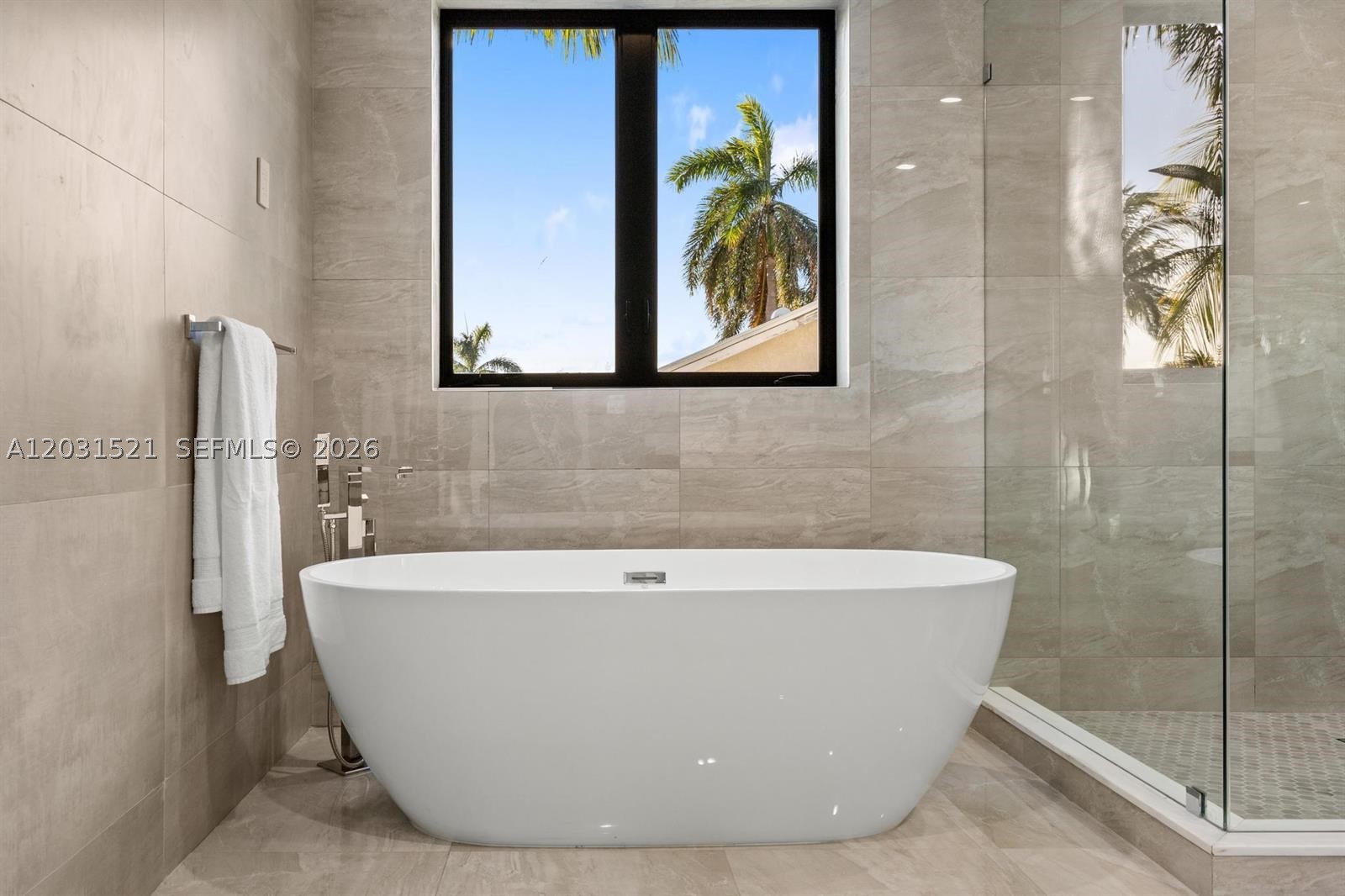 638 Lakeside Harbor, Boynton Beach FL 33435