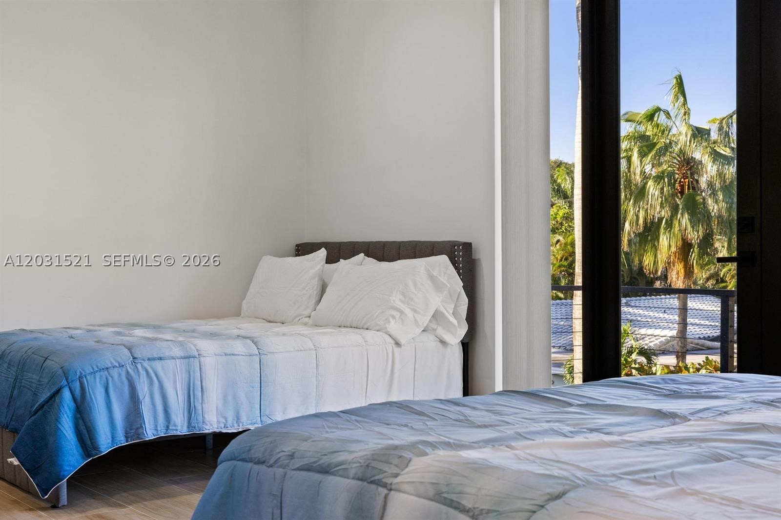 638 Lakeside Harbor, Boynton Beach FL 33435