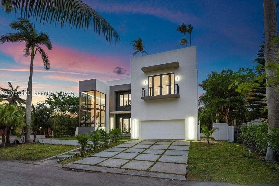 638 Lakeside Harbor, Boynton Beach FL 33435