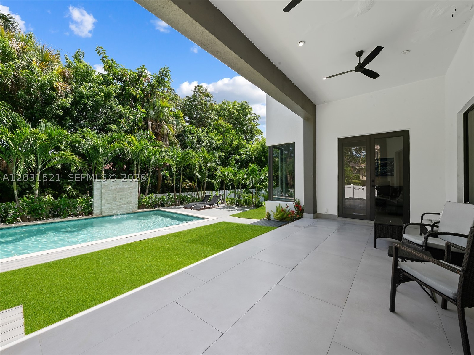638 Lakeside Harbor, Boynton Beach FL 33435