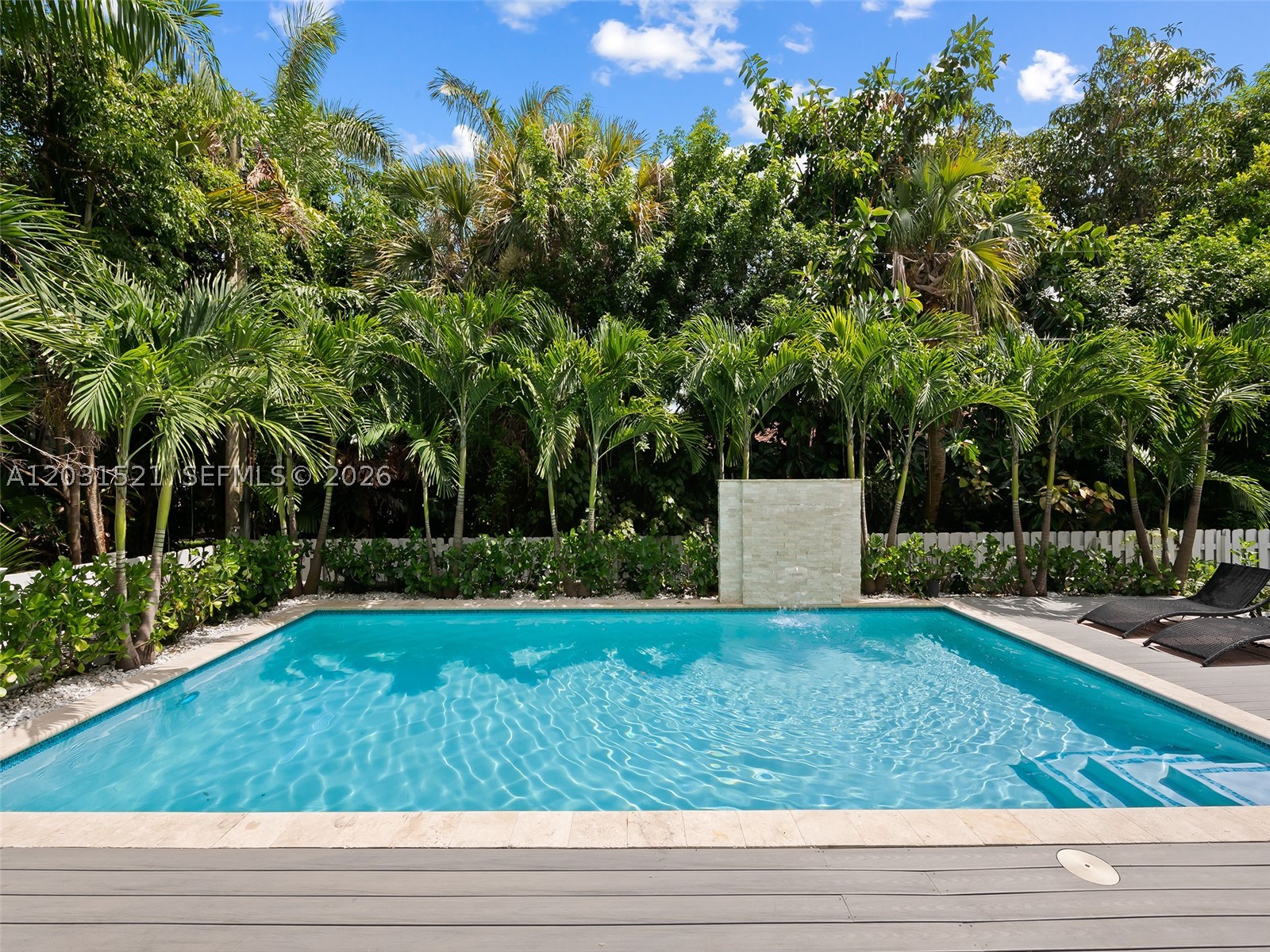 638 Lakeside Harbor, Boynton Beach FL 33435