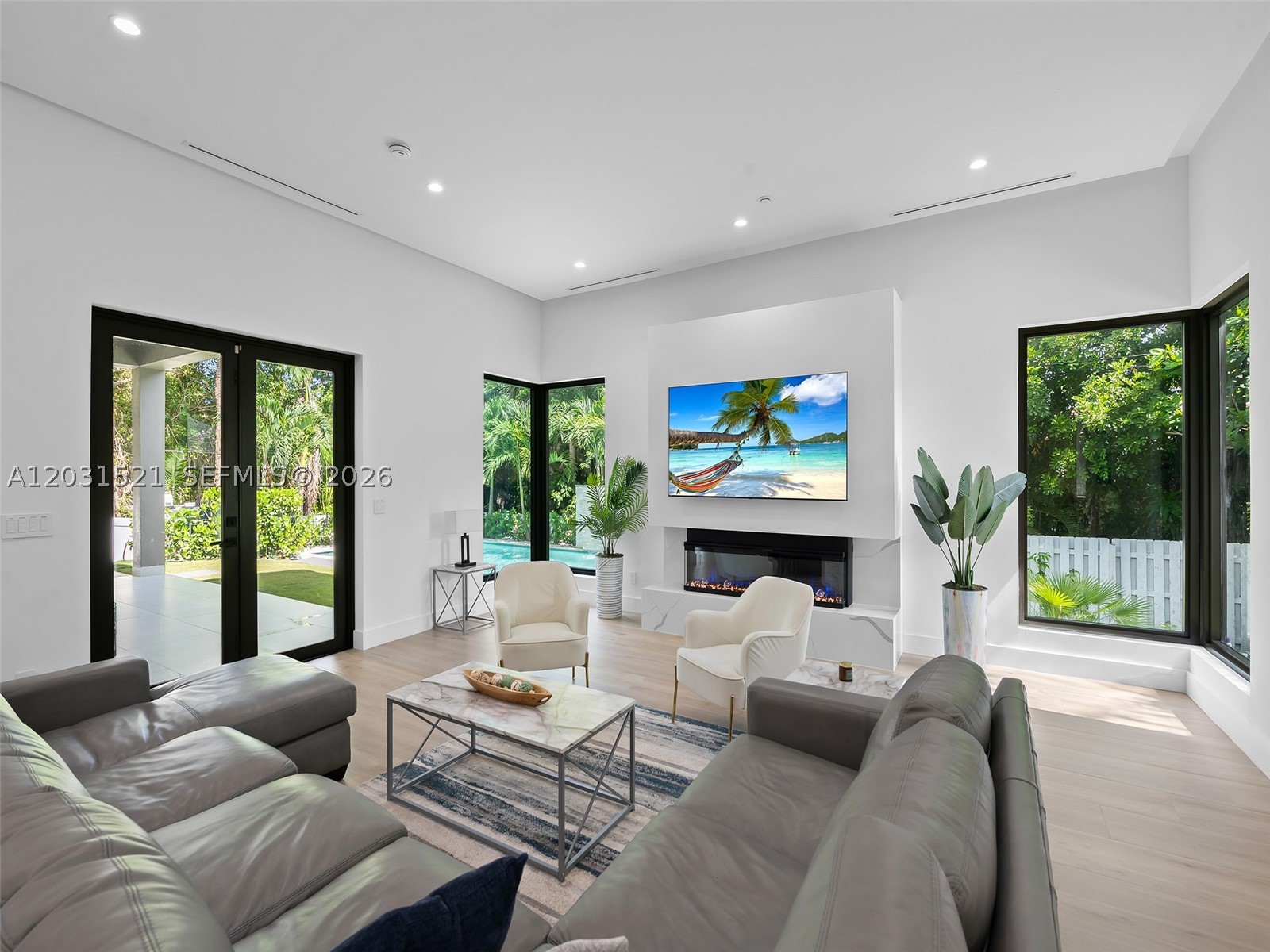 638 Lakeside Harbor, Boynton Beach FL 33435