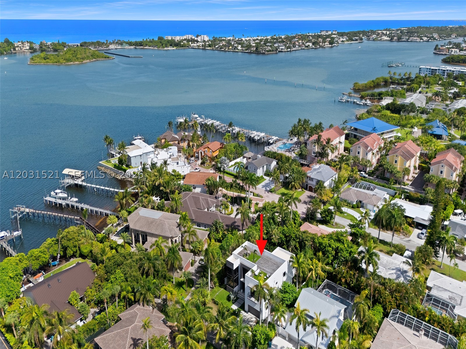 638 Lakeside Harbor, Boynton Beach FL 33435