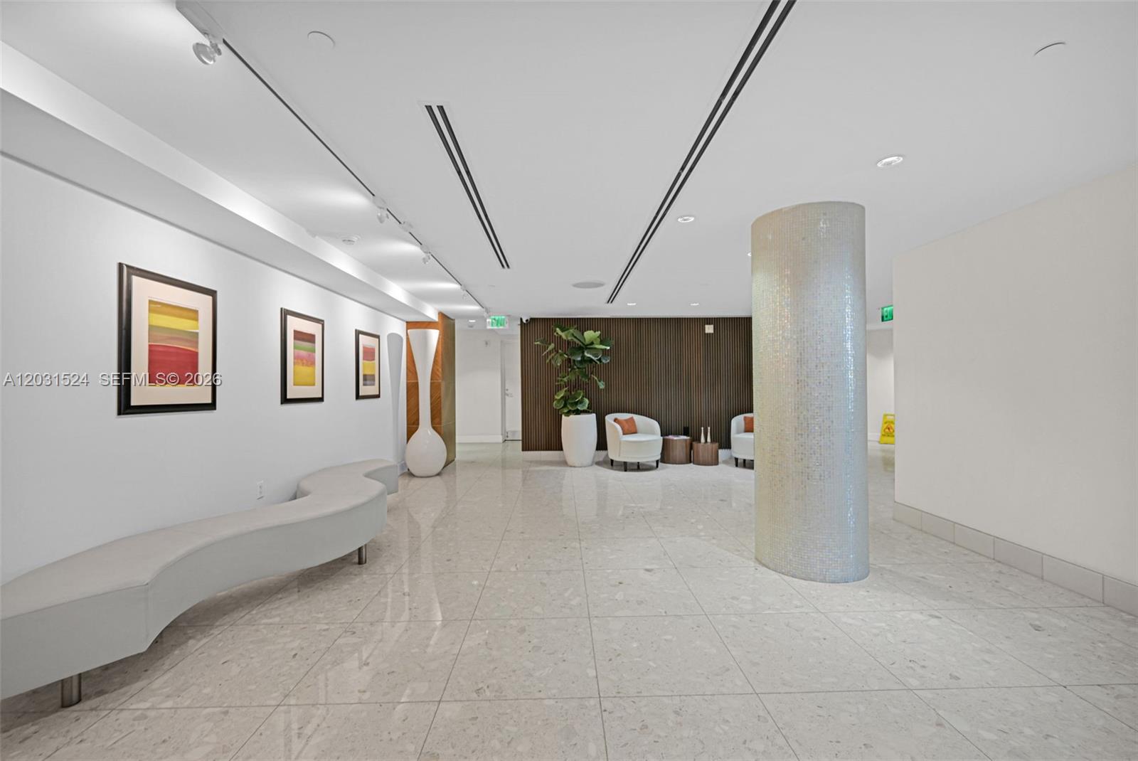 3801 Collins Ave #1102, Miami Beach FL 33140
