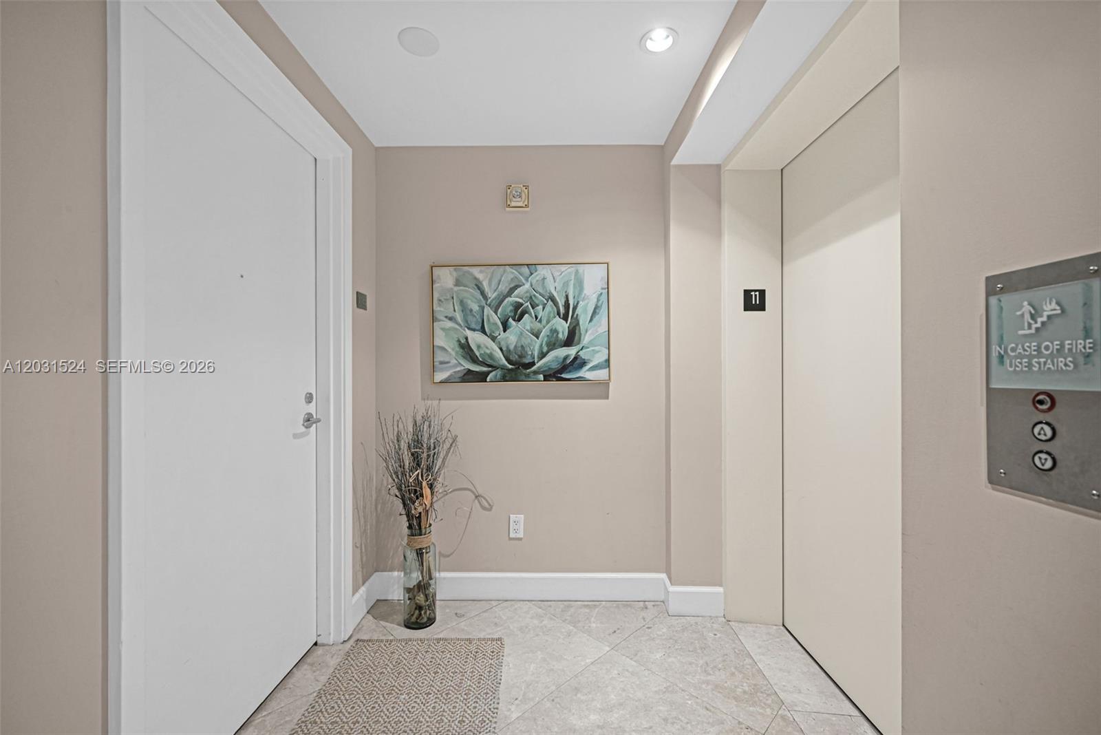 3801 Collins Ave #1102, Miami Beach FL 33140