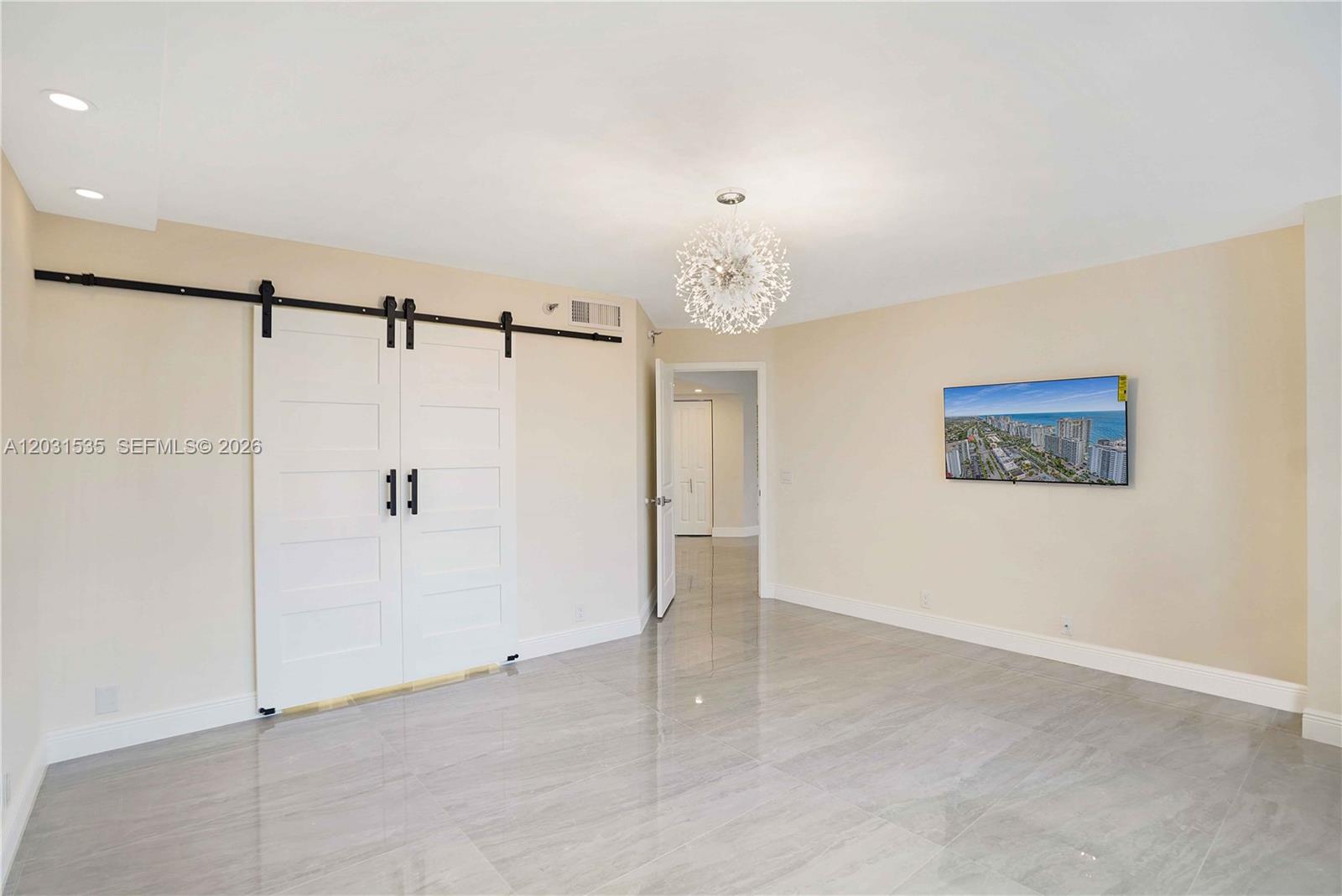 3500 Mystic Pointe Dr #1206, Aventura FL 33180