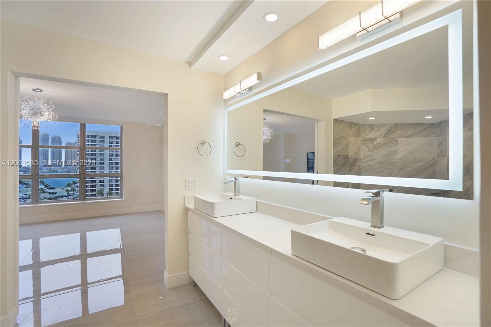 3500 Mystic Pointe Dr #1206, Aventura FL 33180