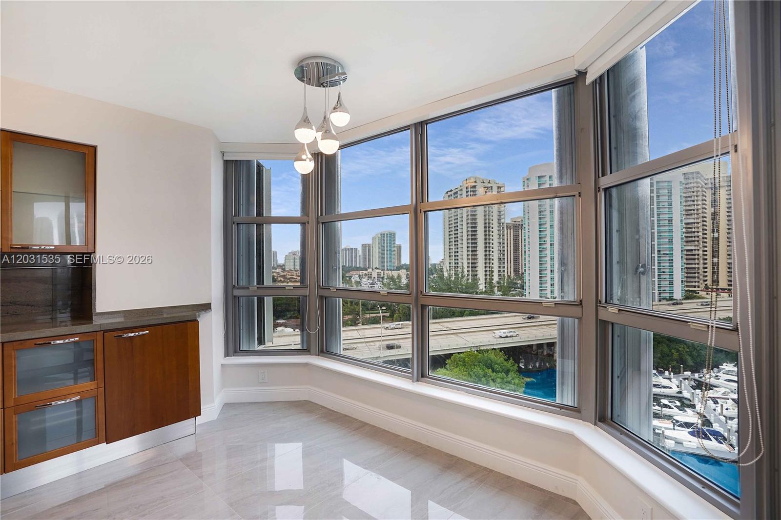 3500 Mystic Pointe Dr #1206, Aventura FL 33180
