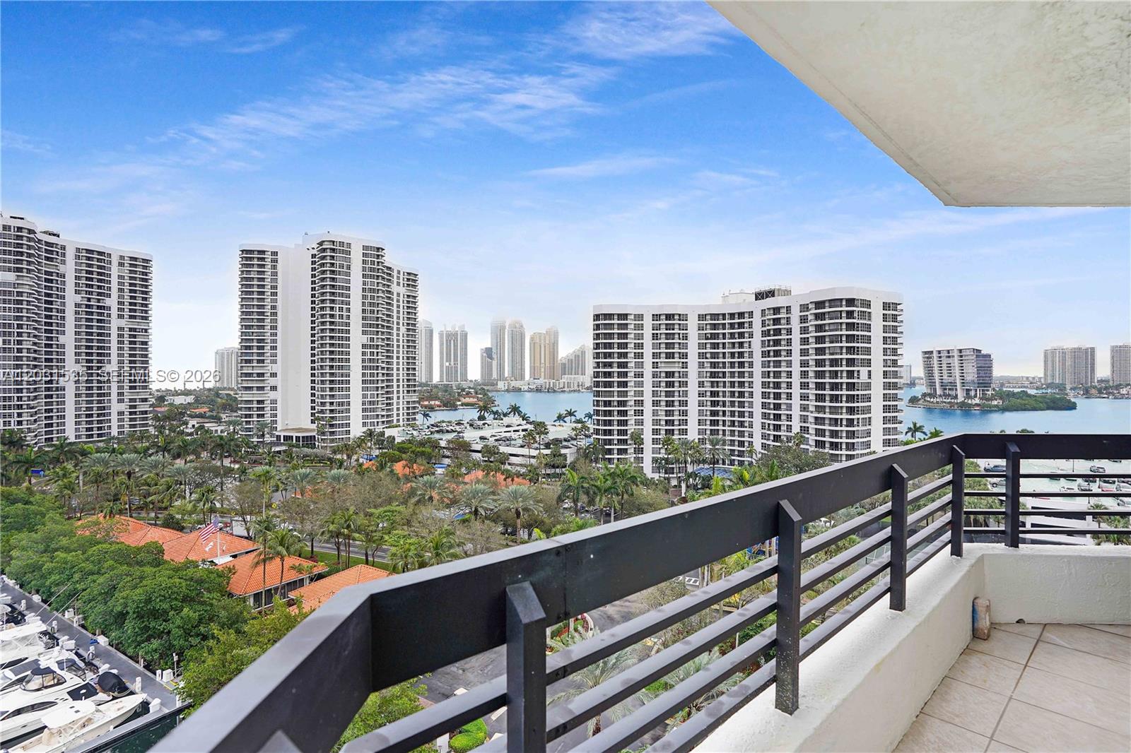 3500 Mystic Pointe Dr #1206, Aventura FL 33180