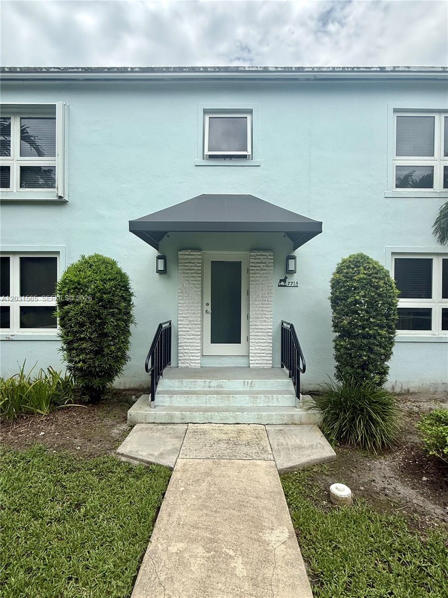7715 SW 57th Ave #3, Miami FL 33143