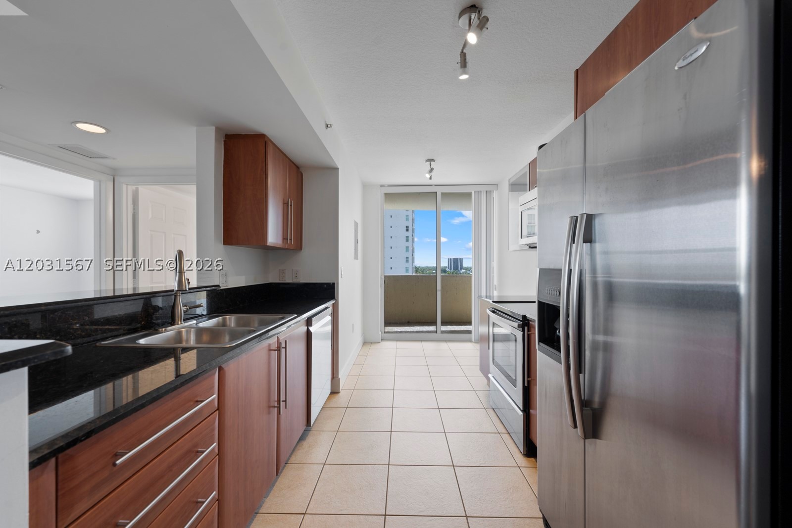 3232 SW 22nd Ter #802, Miami FL 33145