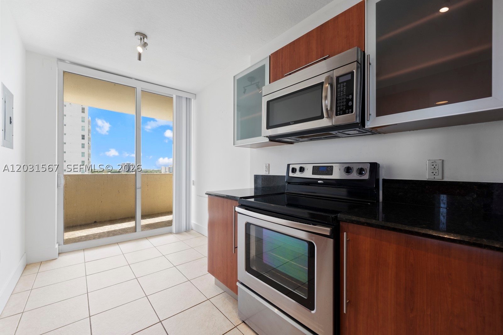 3232 SW 22nd Ter #802, Miami FL 33145