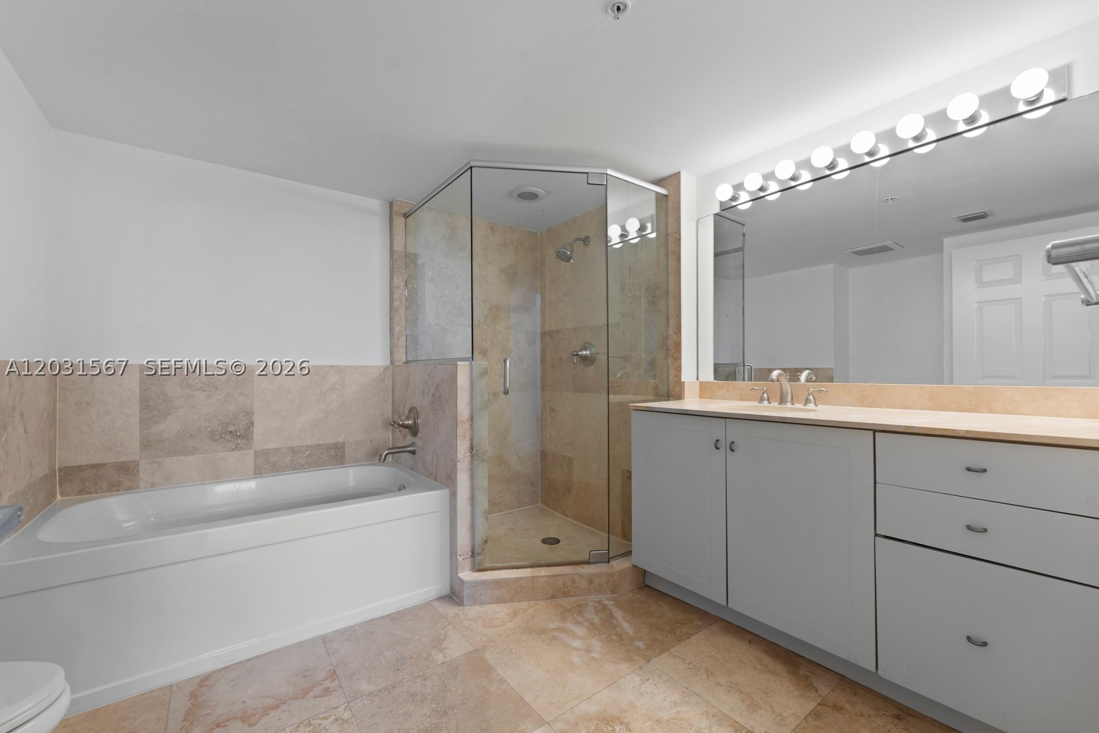 3232 SW 22nd Ter #802, Miami FL 33145