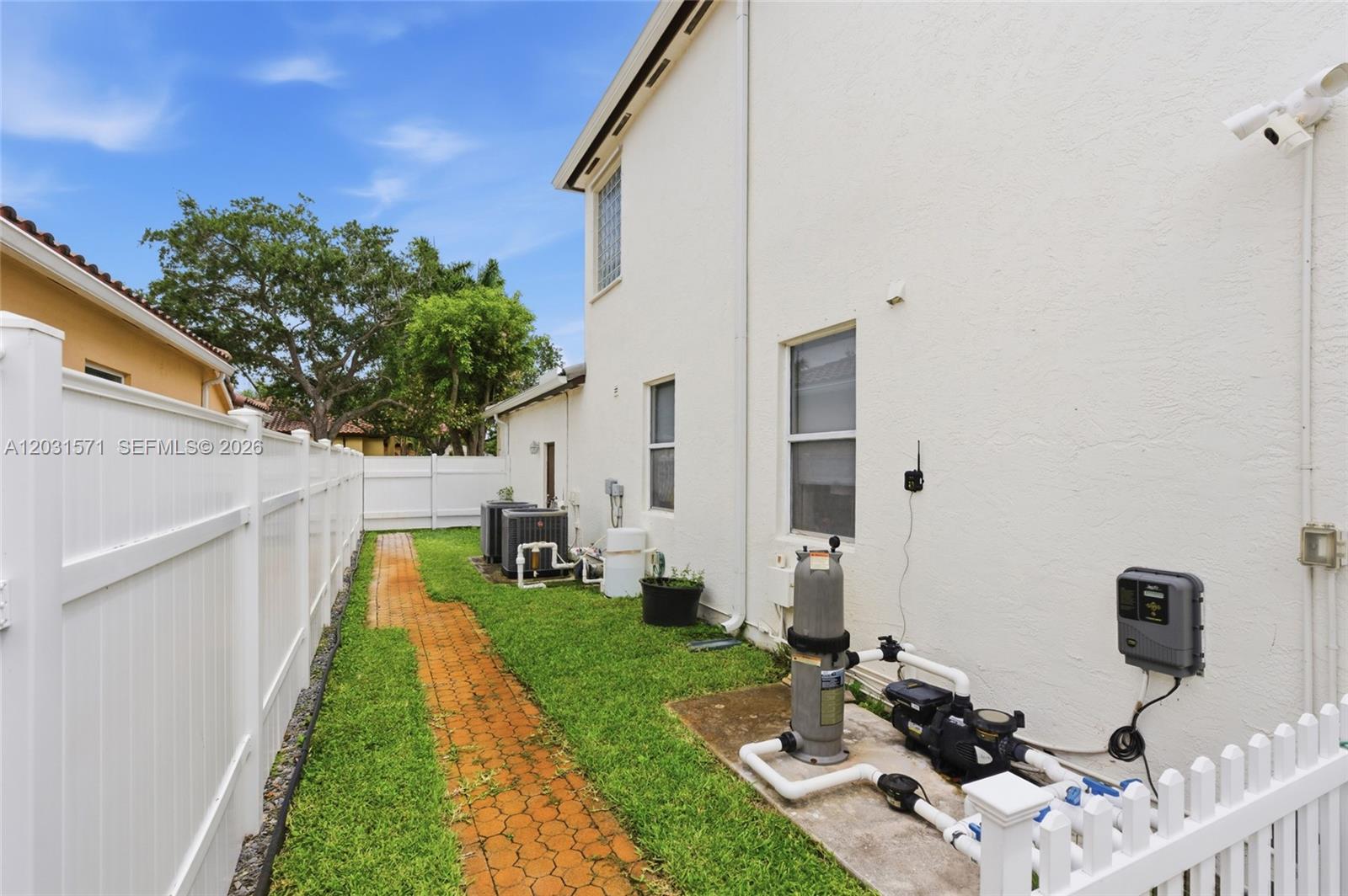 3511 SW 145th Ave, Miramar FL 33027