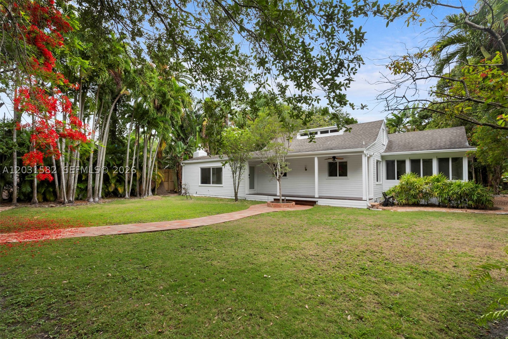 3945 Loquat Ave, Miami FL 33133
