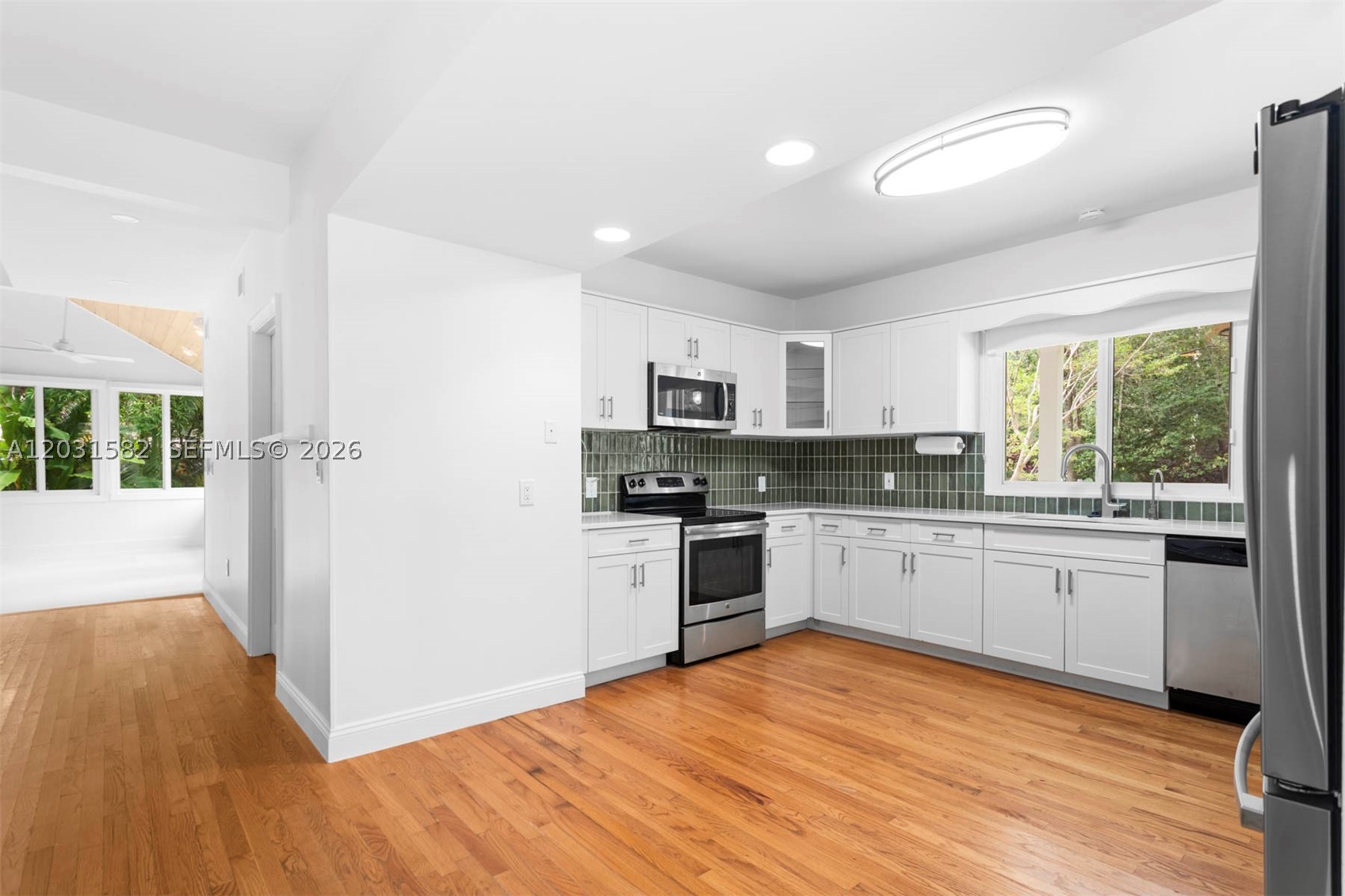 3945 Loquat Ave, Miami FL 33133