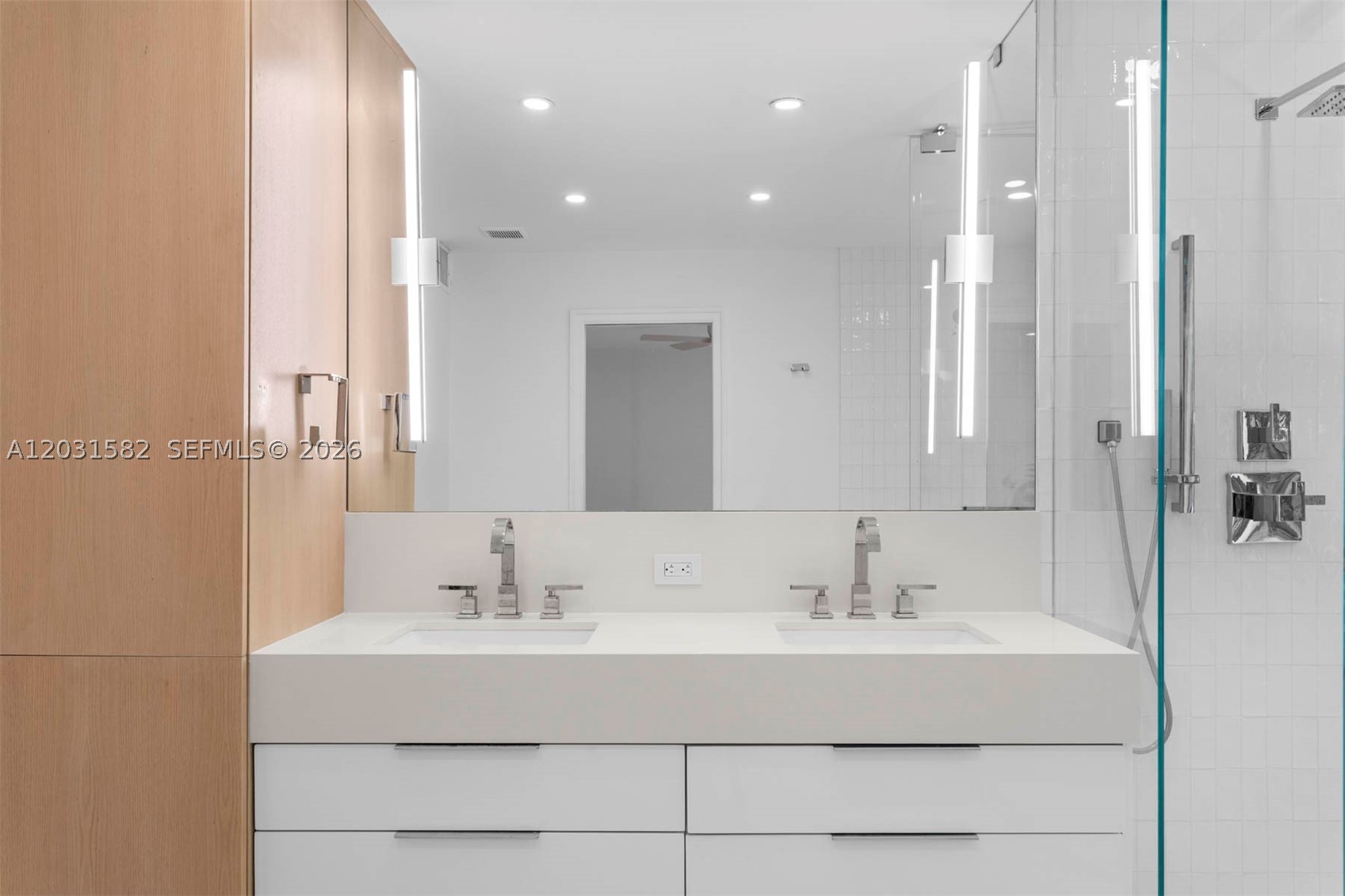 3945 Loquat Ave, Miami FL 33133