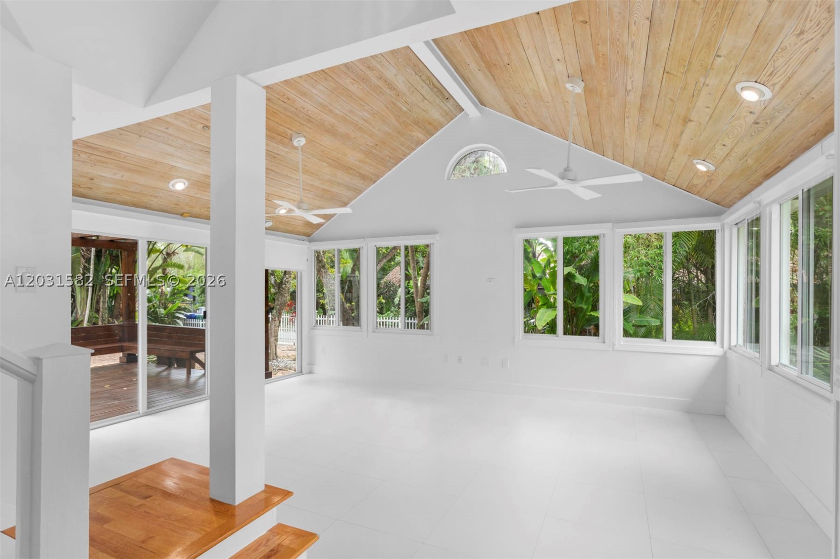 3945 Loquat Ave, Miami FL 33133