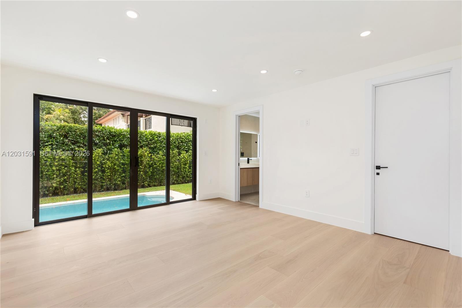 118 Sarto Ave, Coral Gables FL 33134