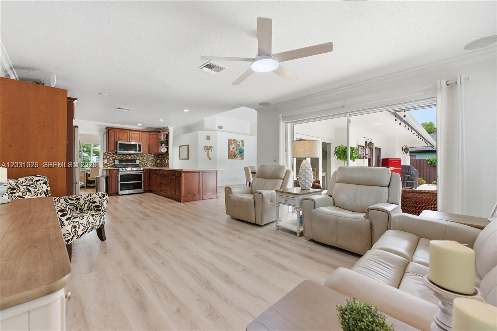 943 SW 149th Way, Sunrise FL 33326