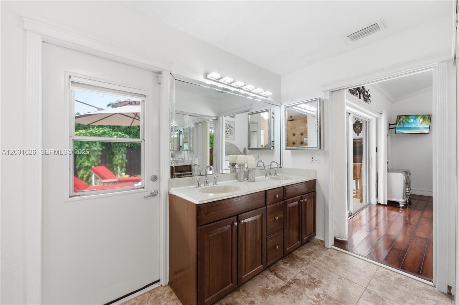 943 SW 149th Way, Sunrise FL 33326